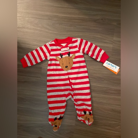 Carter's Red and White Striped Footies with Reindeer Design size 3M - Picture 1 of 4